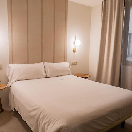 Hotel Oriente Сарагоса Экстерьер фото
